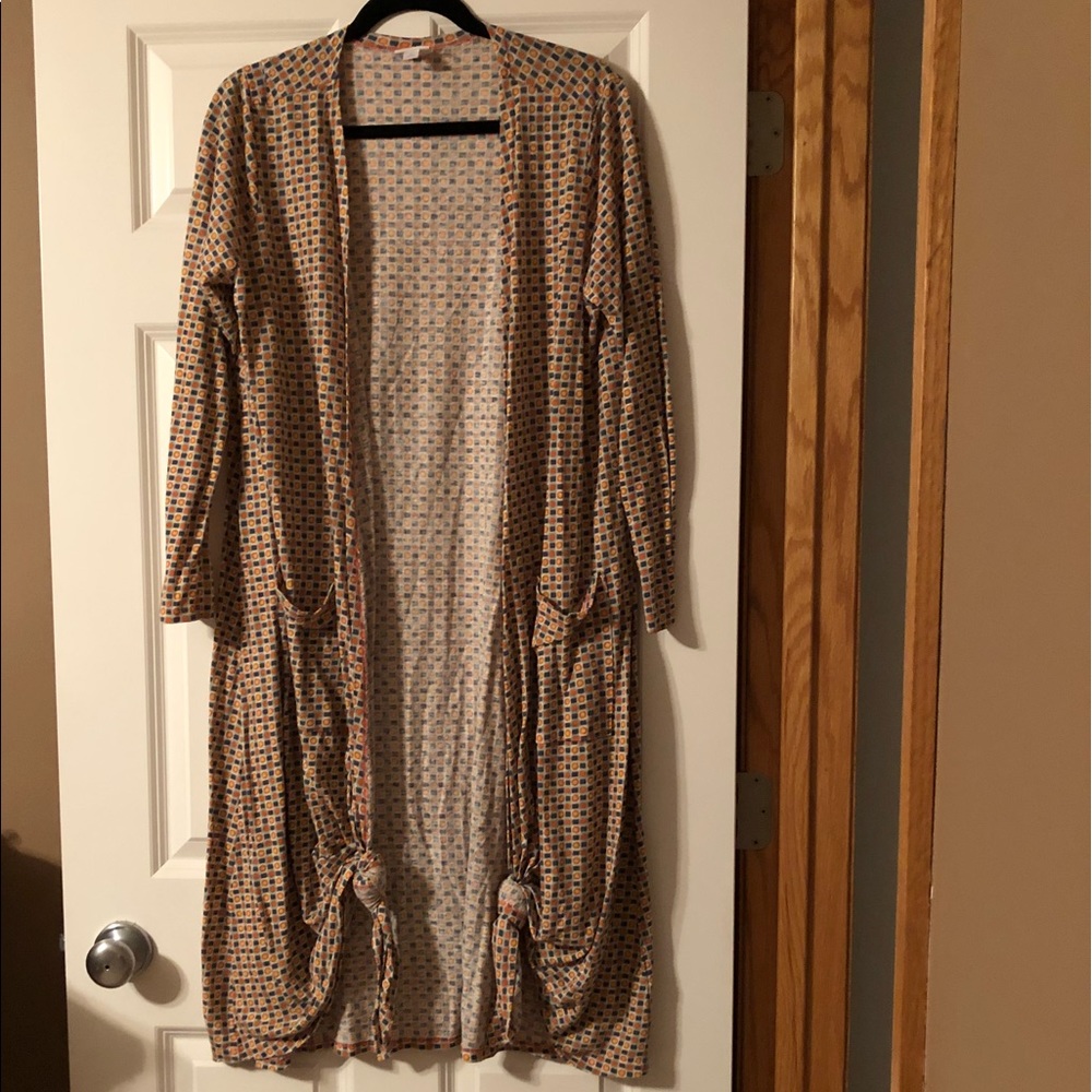 Large LulaRoe Sarah